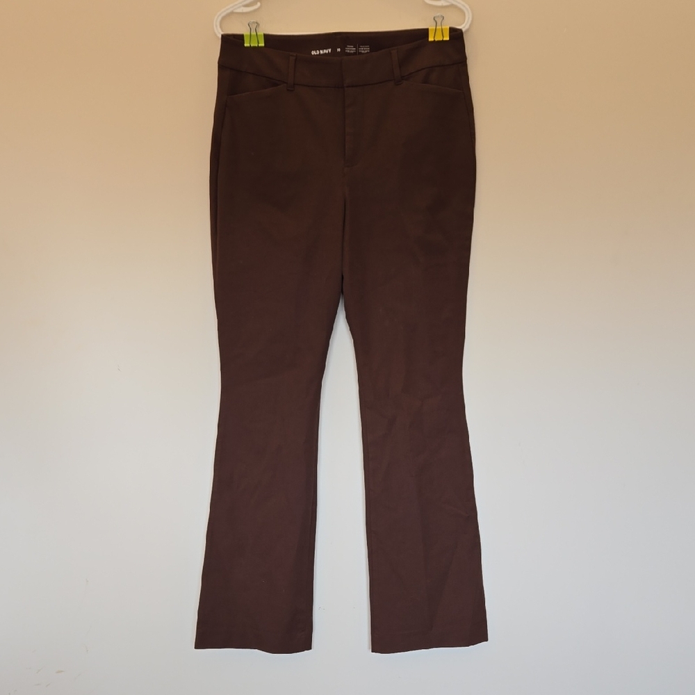 Old Navy High Rise Pixie Flare Pants